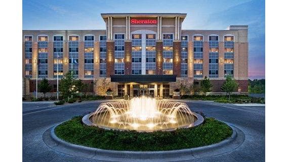 Sheraton St. Paul Woodbury Hotel, Hotel in Woodbury