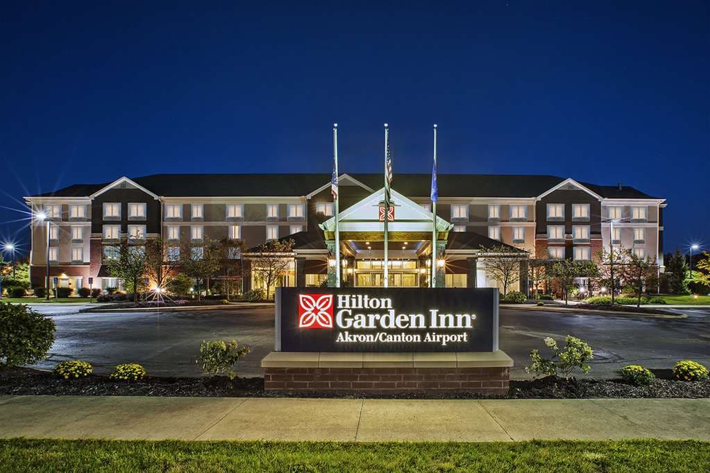 Hilton Garden Inn Akron-Canton Airport, Hotel in Greentown