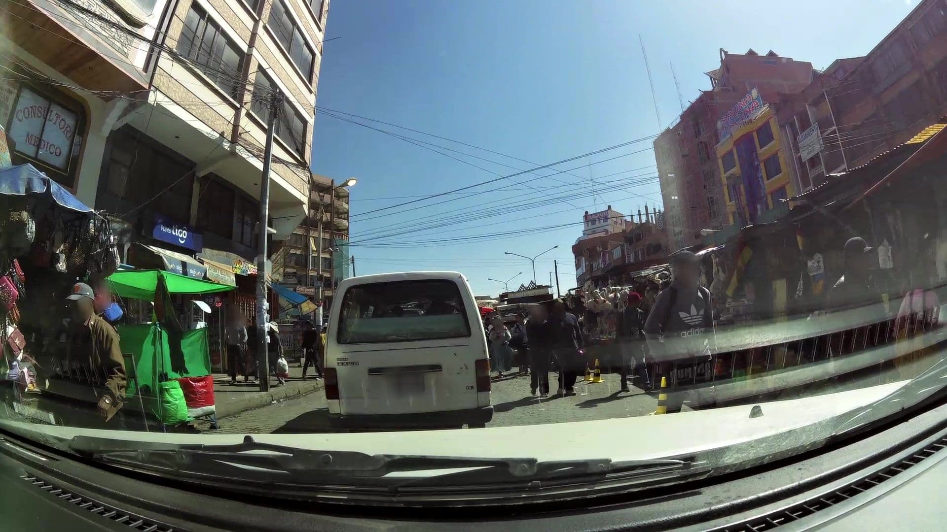 Street view near Alojamiento, La Paz
