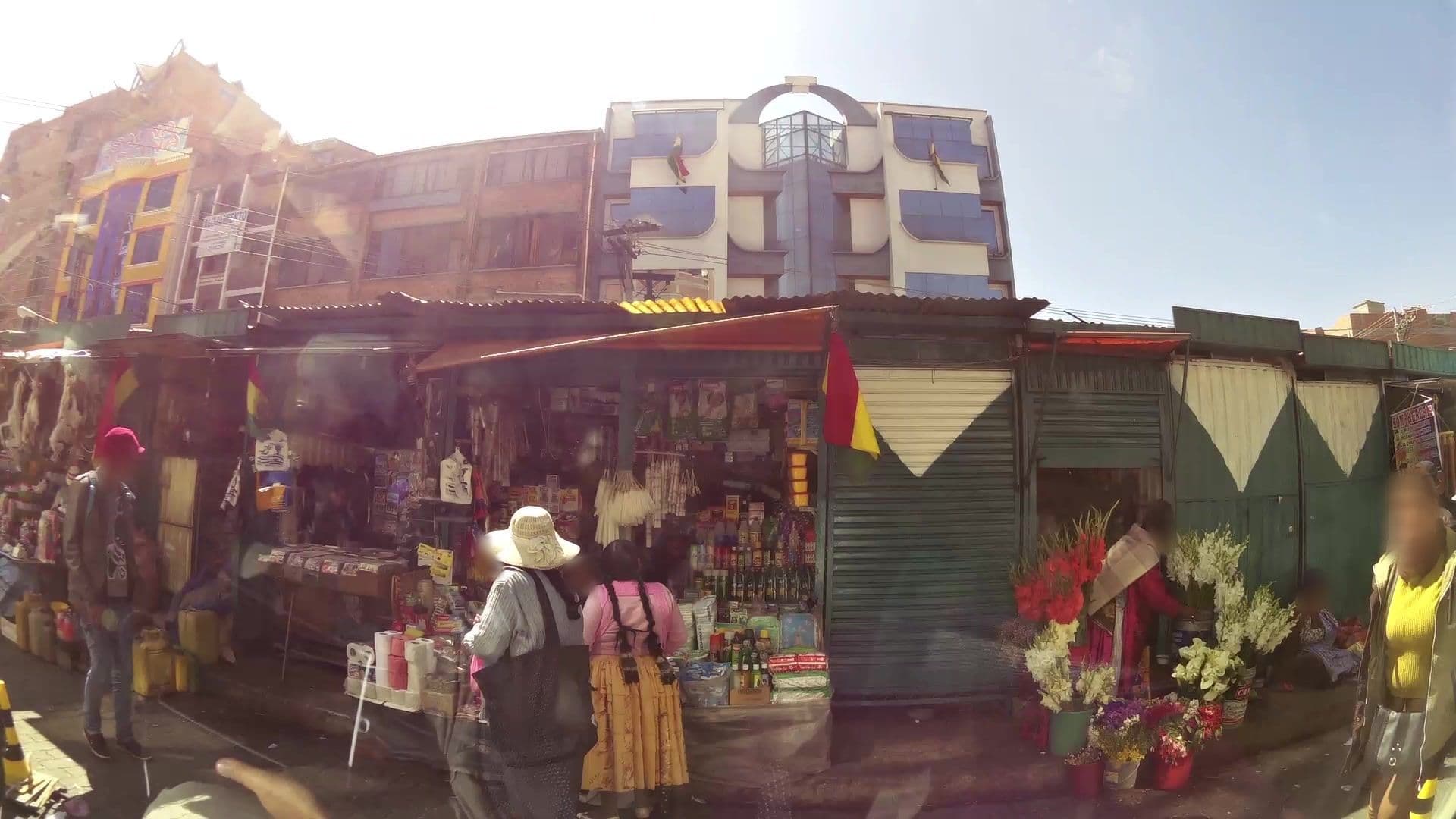 Street view near Alojamiento, La Paz