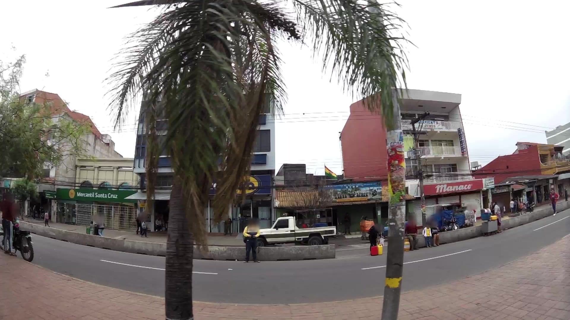 Street view near Alojamiento 1st Junio, Santa Cruz de la Sierra — © kaartcam (CC BY-SA · Mapillary)