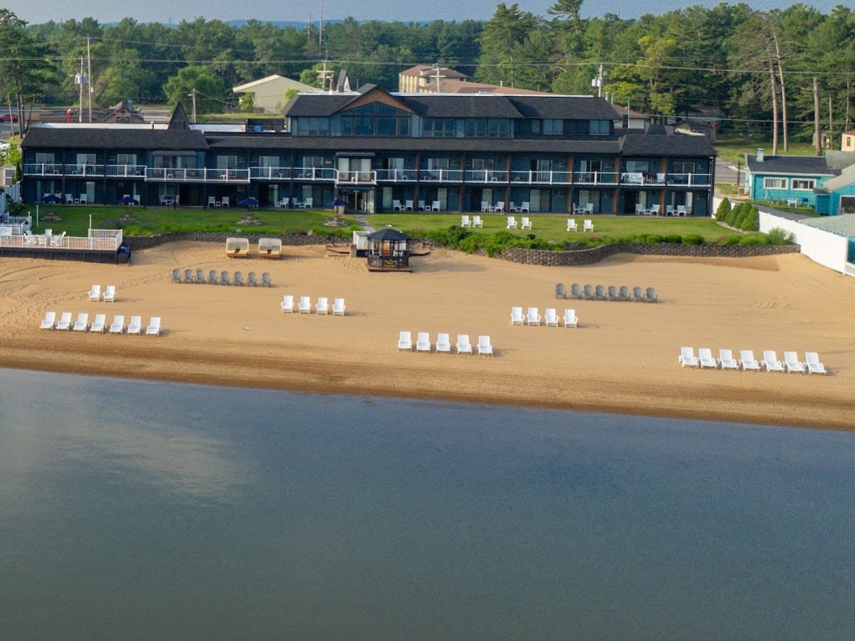 The Beach Haus Resort, Hotel in Traverse City