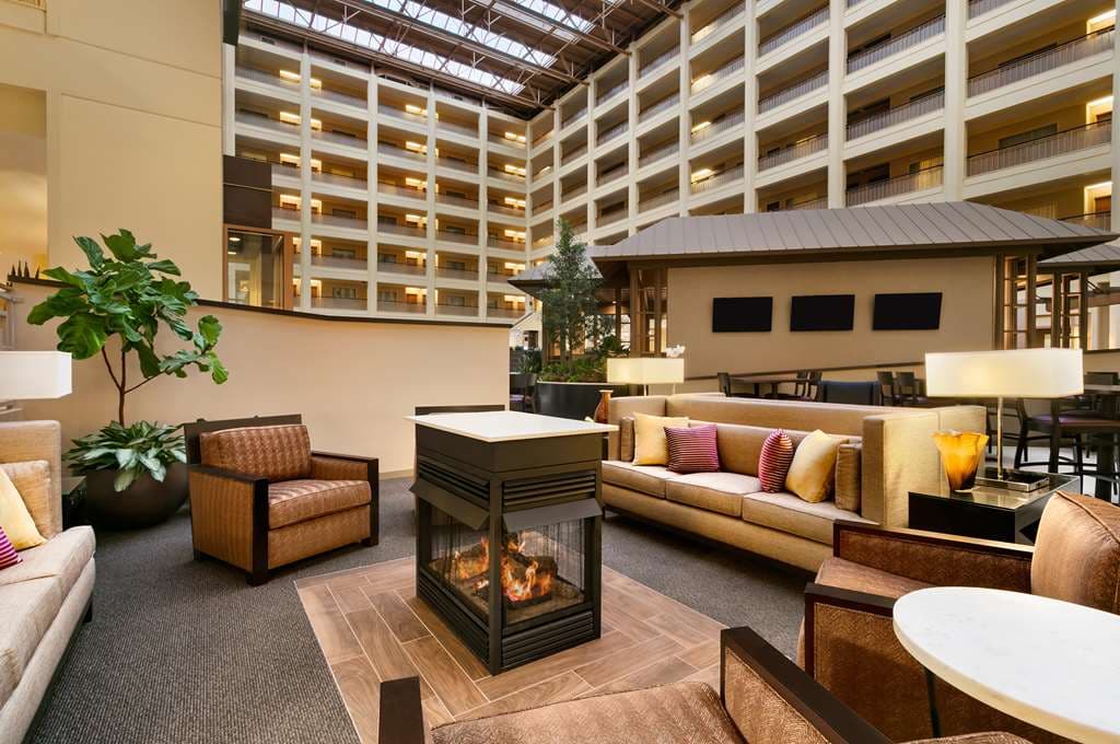 Embassy Suites by Hilton Chicago North Shore Deerfield, Hotel in Deerfield
