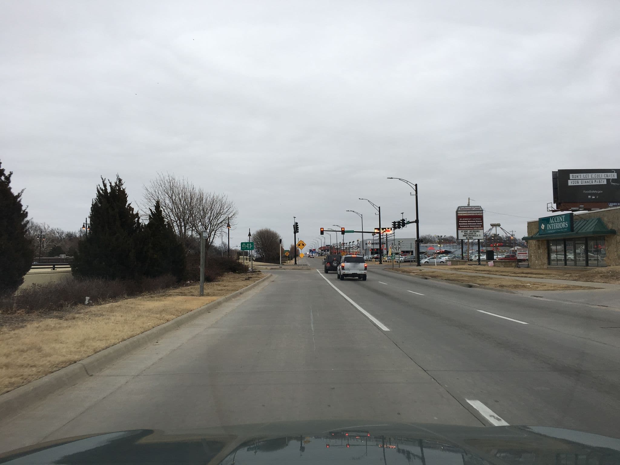 Street view near Starlite Motor Lodge, McConnell AFB — © i_drive_alot (CC BY-SA · Mapillary)