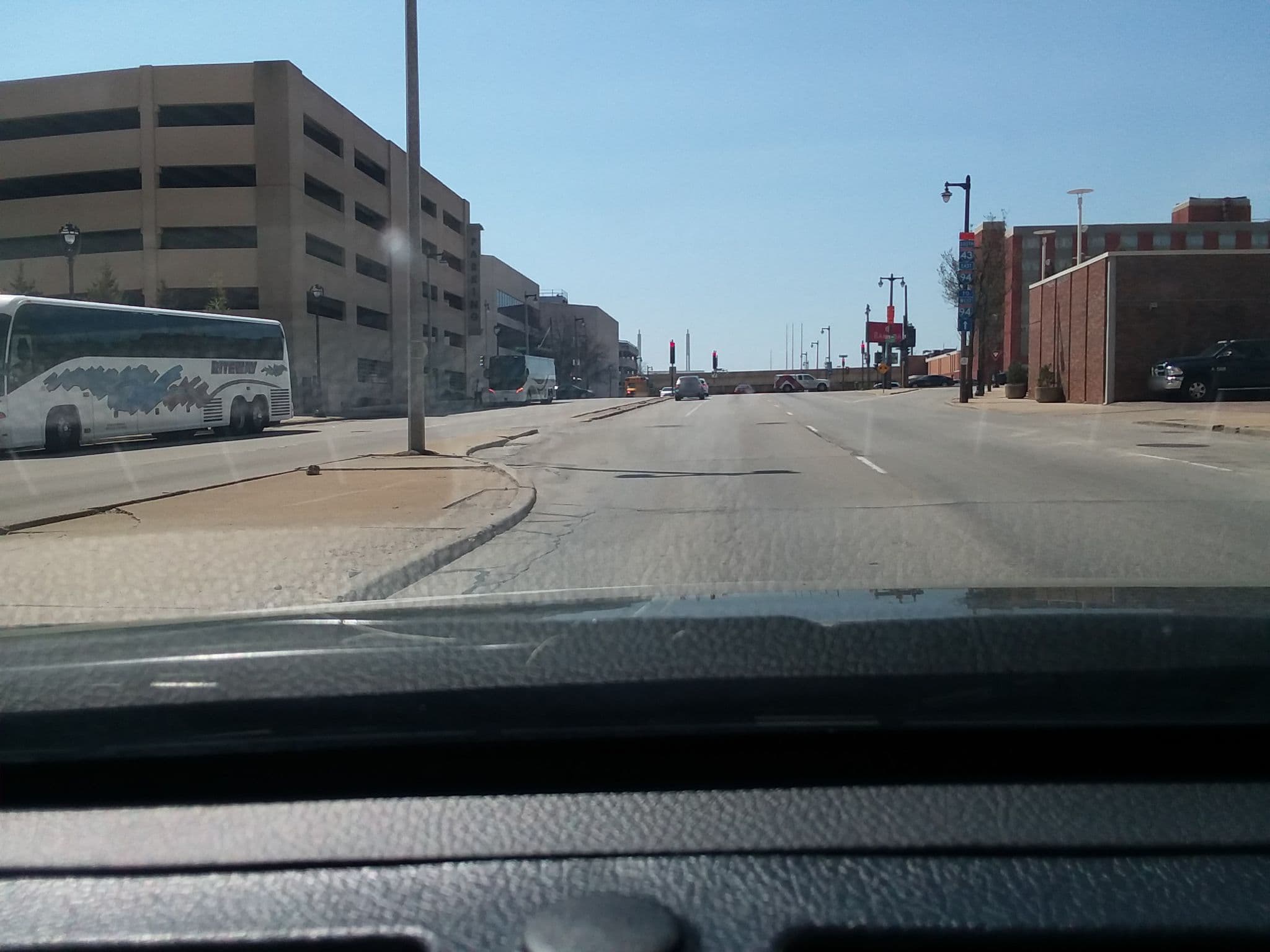 Street view near Double Tree by Hilton, Milwaukee — © aqua12 (CC BY-SA · Mapillary)