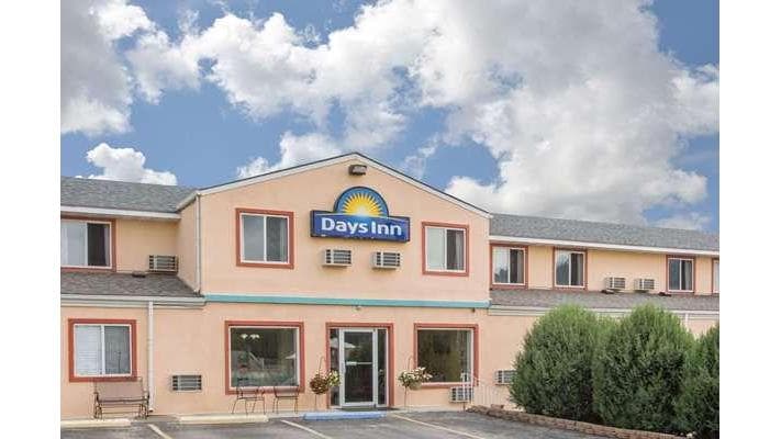 Days Inn by Wyndham Custer, Hotel in Custer