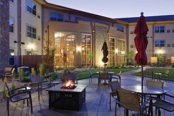 Clubhouse Hotel & Suites, Hotel in West Fargo