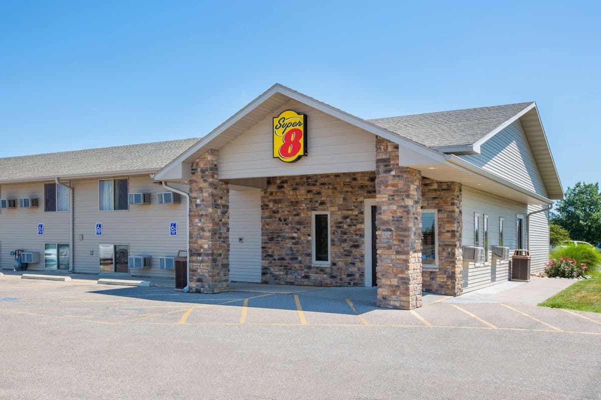 Super 8 by Wyndham Kearney, Motel in Kearney