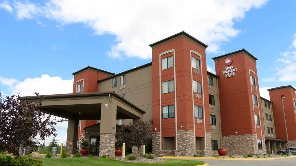 BEST WESTERN PLUS Omaha Airport Inn, Hotel in Carter Lake