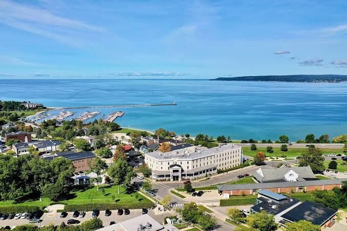 Perry Hotel, Hotel in Petoskey