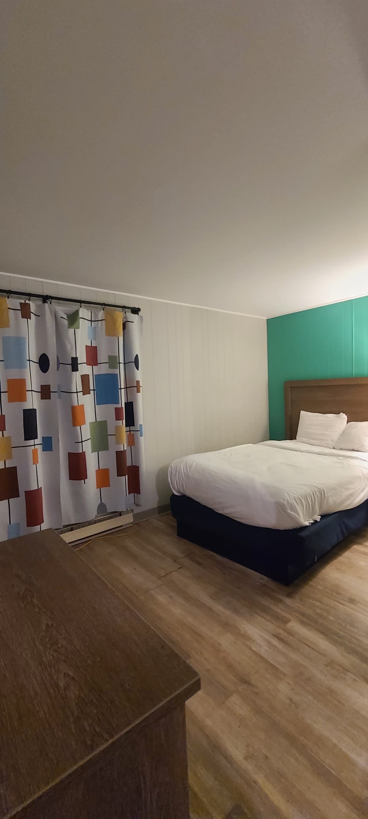 Imperial Motel, Motel in Trowbridge Park