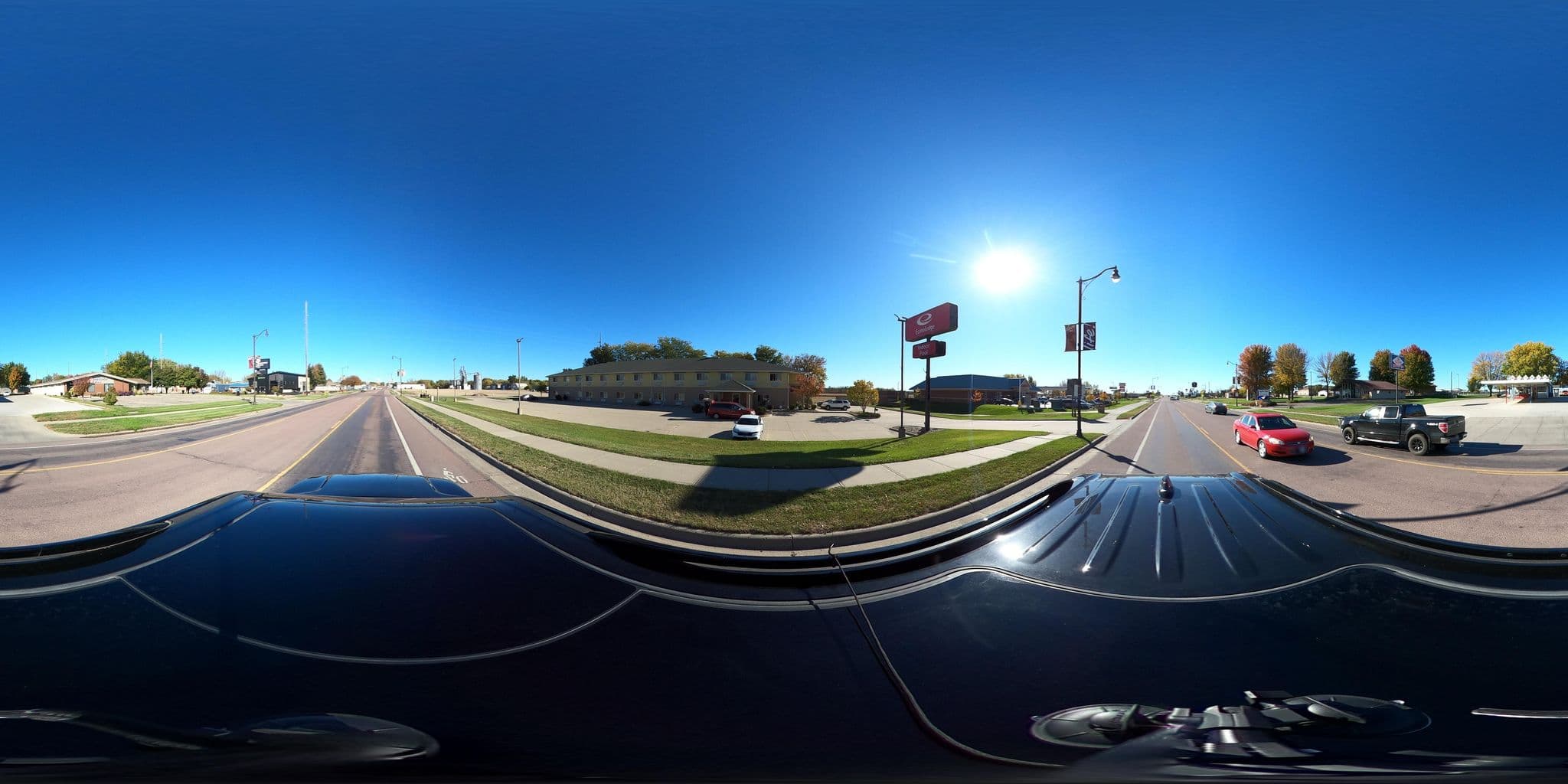Street view near Econo Lodge, Luverne — © justinmeyers (CC BY-SA · Mapillary)
