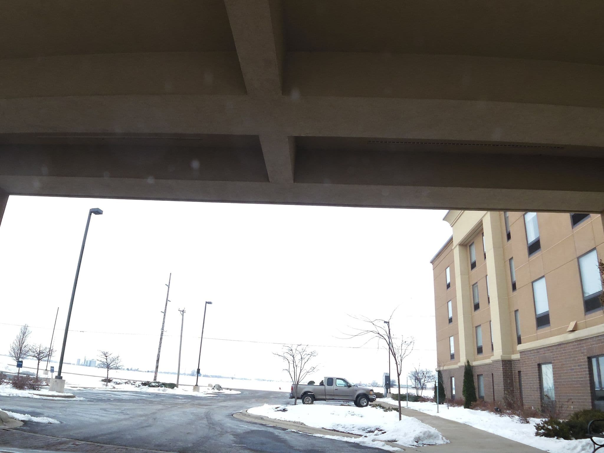 Street view near Hampton Inn & Suites, La Salle — © allen (CC BY-SA · Mapillary)