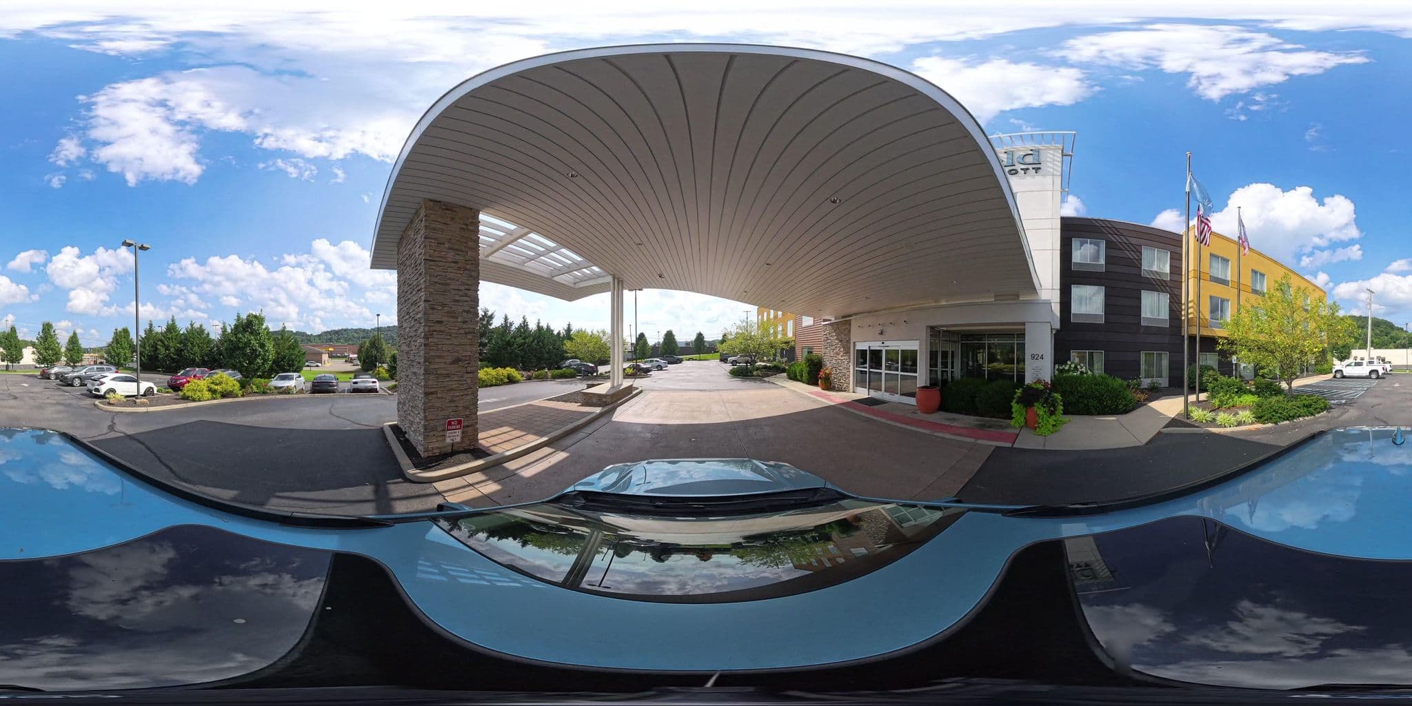 Street view near Fairfield Inn, The Plains — © rdelach (CC BY-SA · Mapillary)