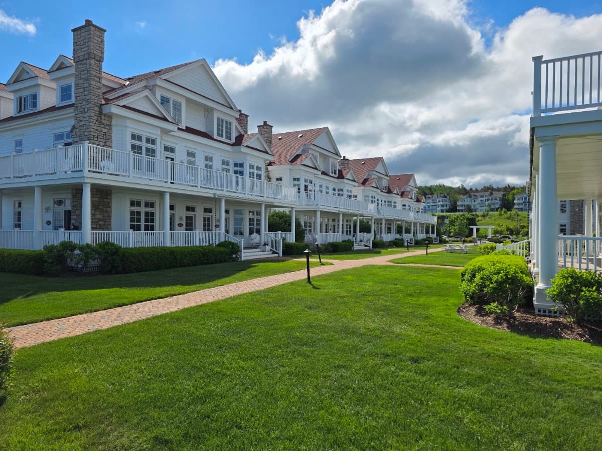 Inn at Bay Harbor, Autograph Collection, Hotel in Petoskey