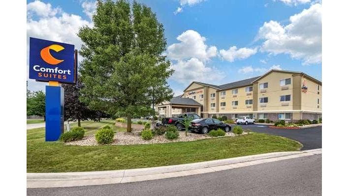 Comfort Suites North, Hotel in Simonton Lake