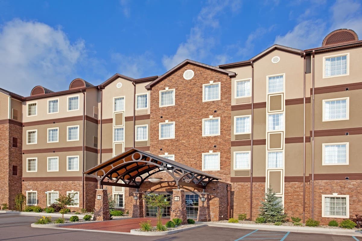 Staybridge Suites Elkhart North, Hotel in Simonton Lake