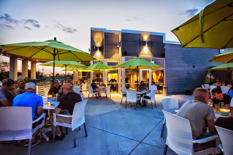 Z Loft Extended Stay, Hotel in Saint Robert