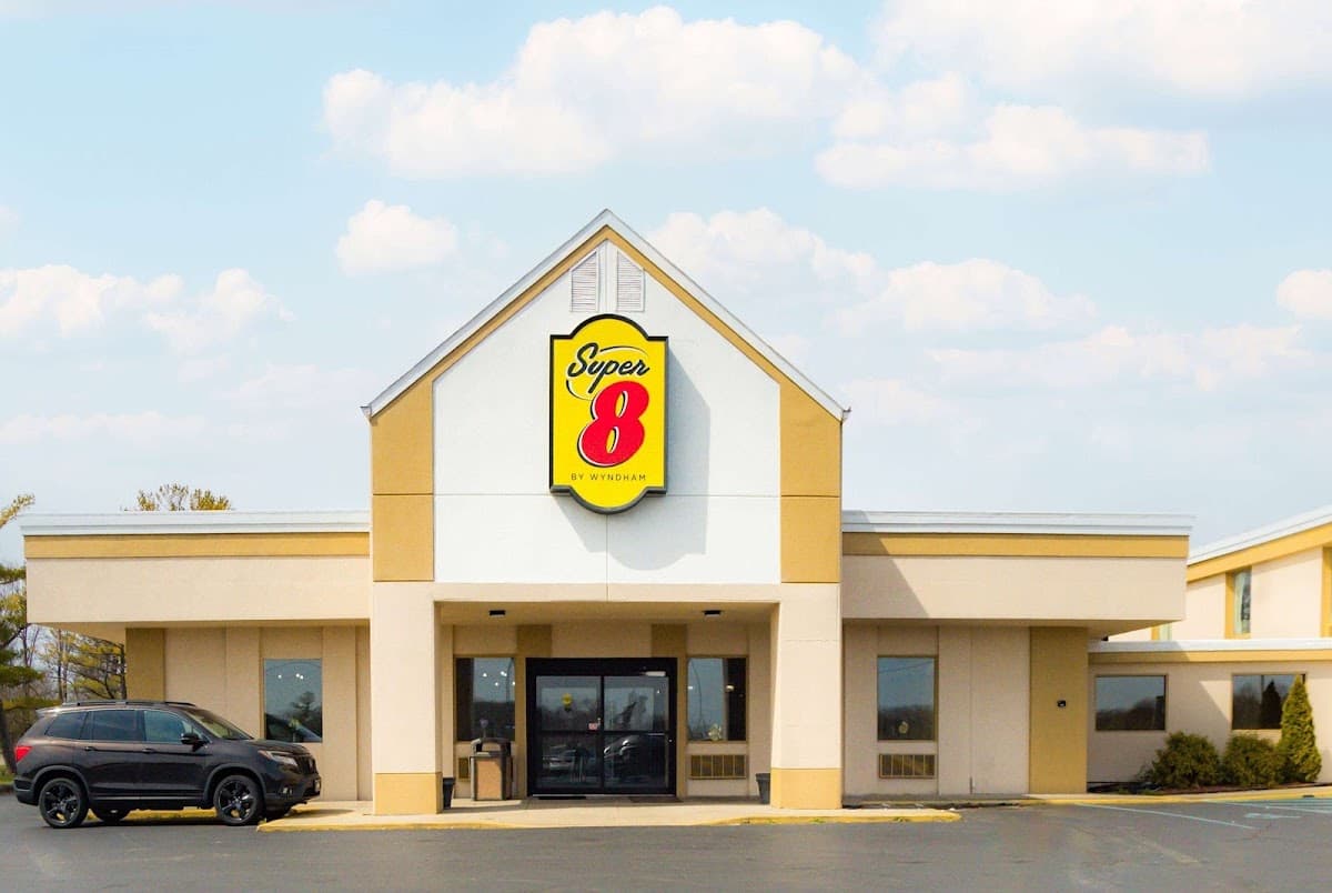 Super 8 by Wyndham Indianapolis South, Motel in Beech Grove