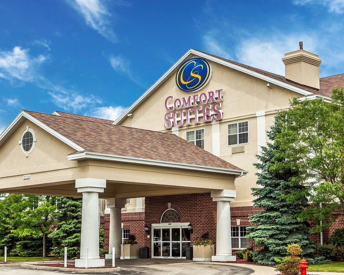 Comfort Suites - Milwaukee Airport, Hotel in Greendale