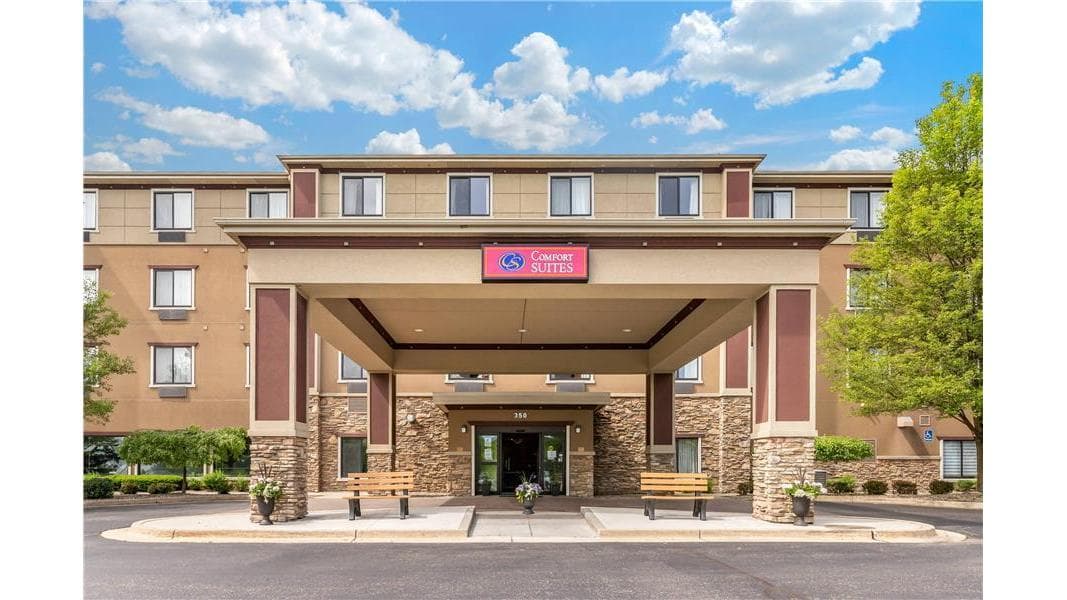 Comfort Suites Grand Rapids North, Hotel in Comstock Park