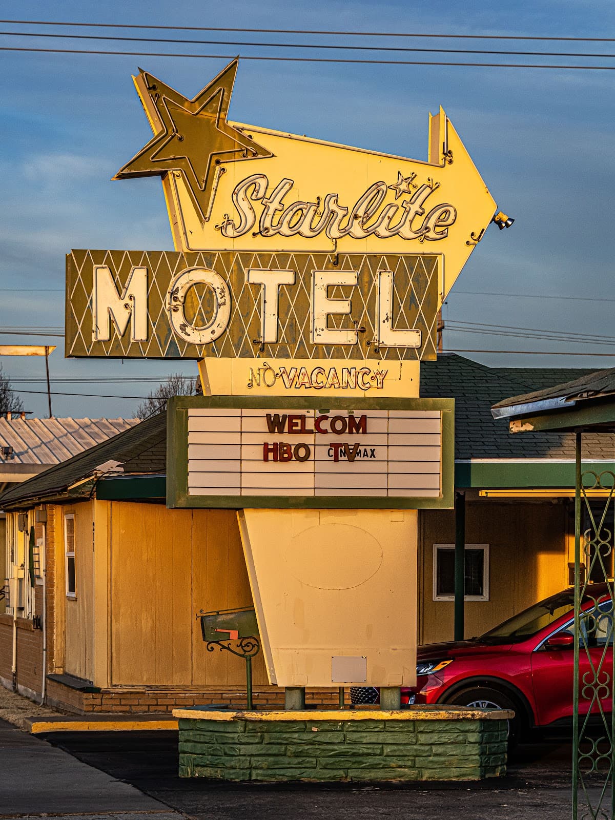 Starlite Motel, Motel in Salina