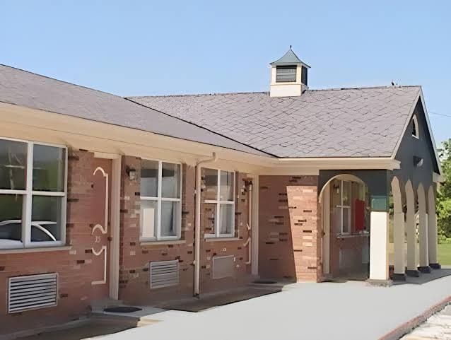 Hometown Inn, Motel in Galion