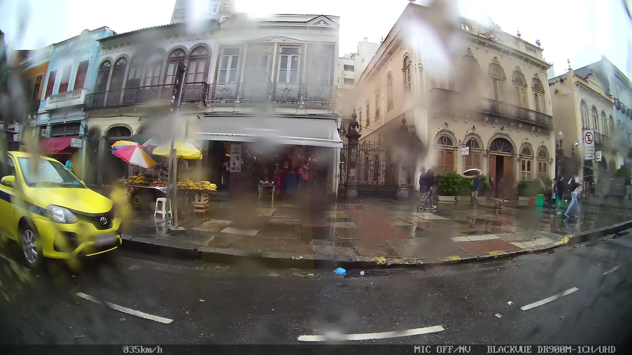 Street view near Vitória, Catete — © kaart_2 (CC BY-SA · Mapillary)