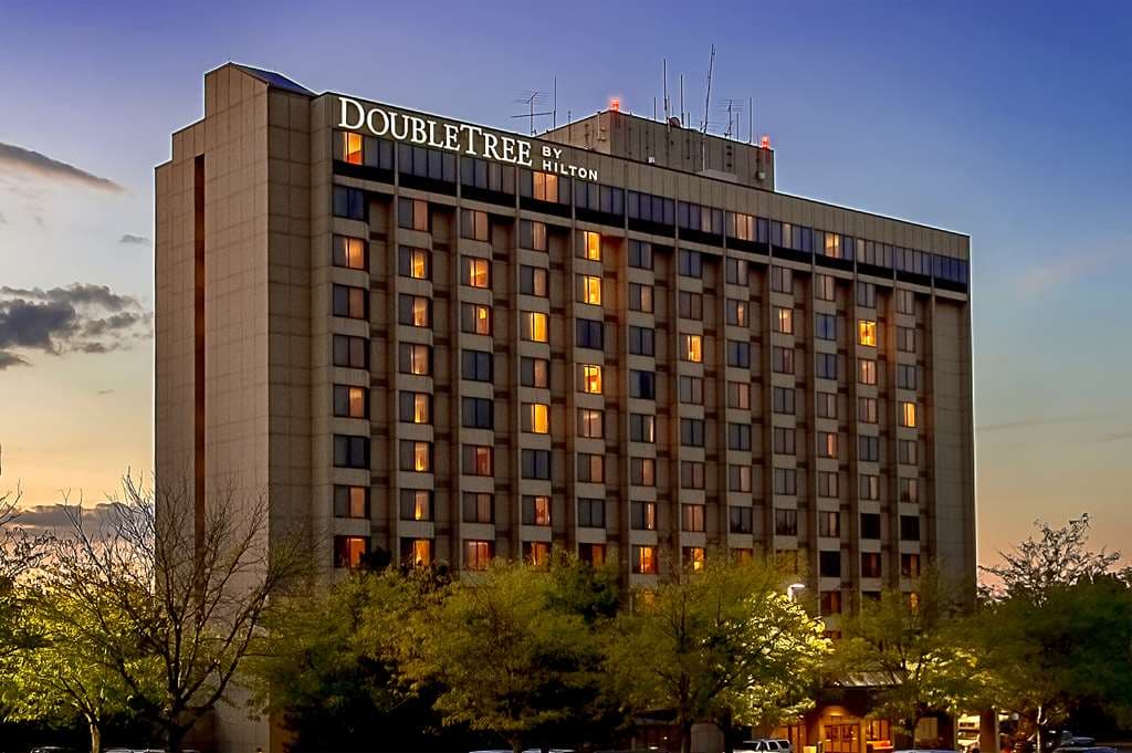 DoubleTree by Hilton Hotel St. Louis - Chesterfield, Hotel in Chesterfield