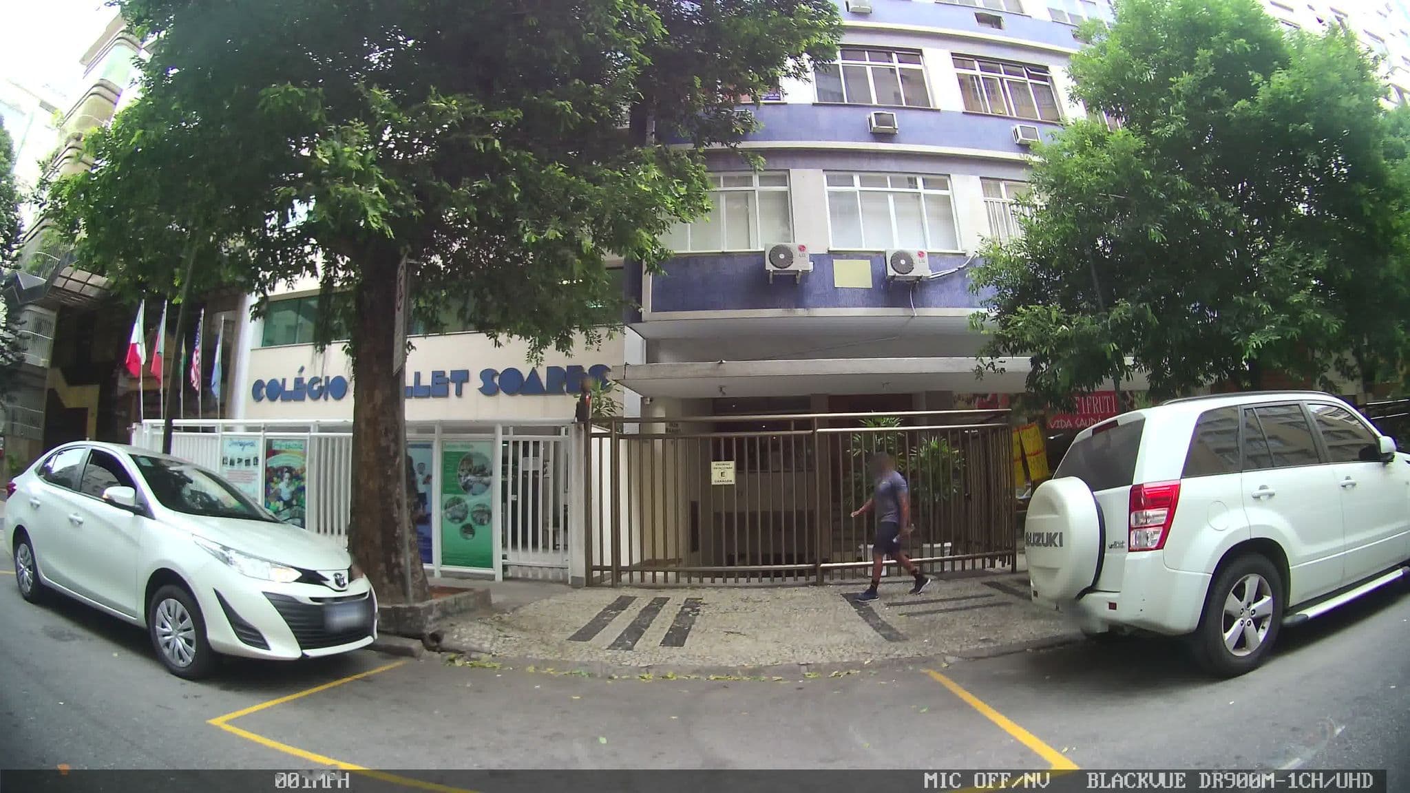 Street view near Augusto's Copacabana, Copacabana — © kaart_1 (CC BY-SA · Mapillary)