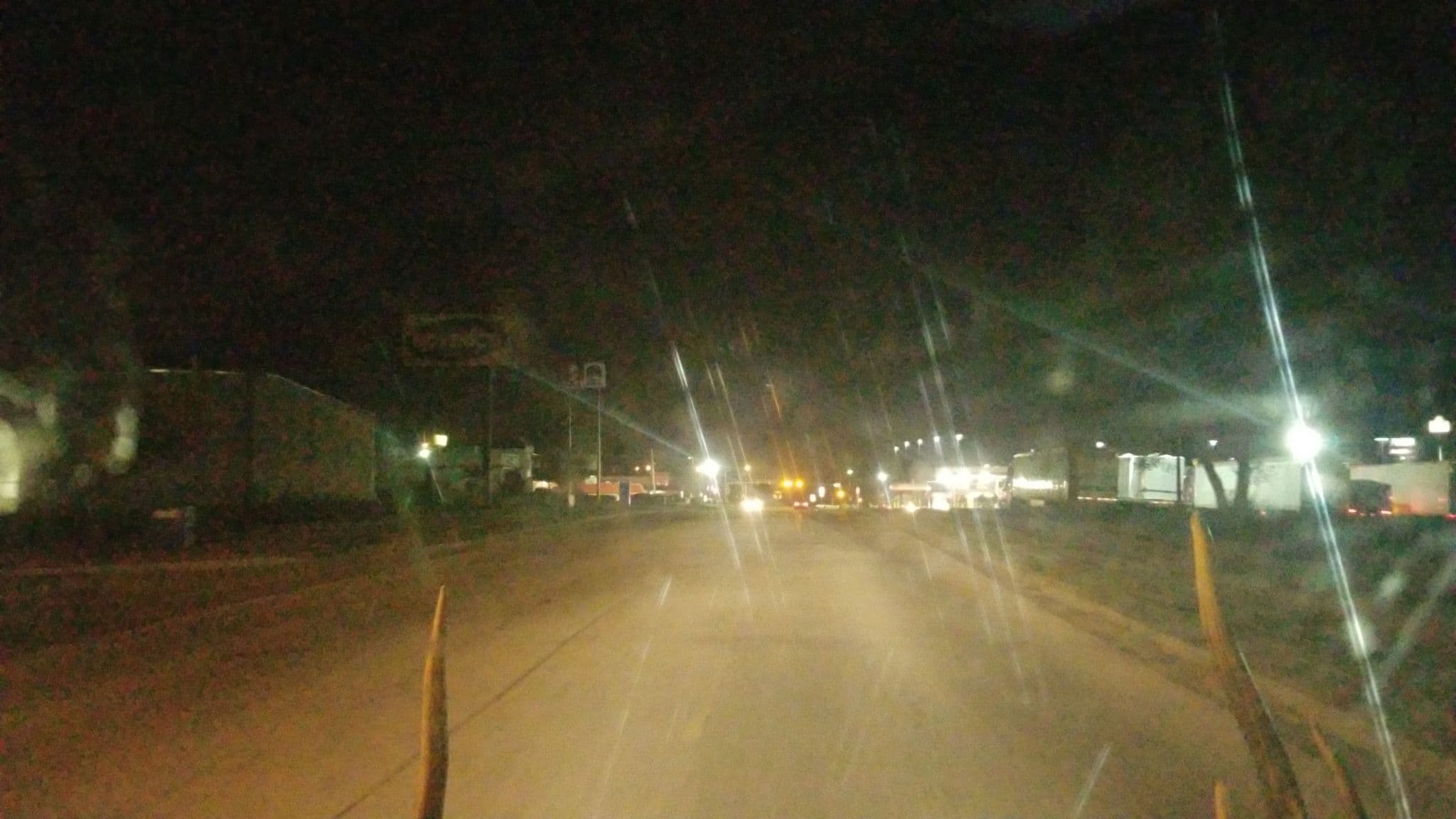 Street view near Holiday Inn Express;Holiday Inn Express & Suites, Grain Valley — © jbthemilker (CC BY-SA · Mapillary)