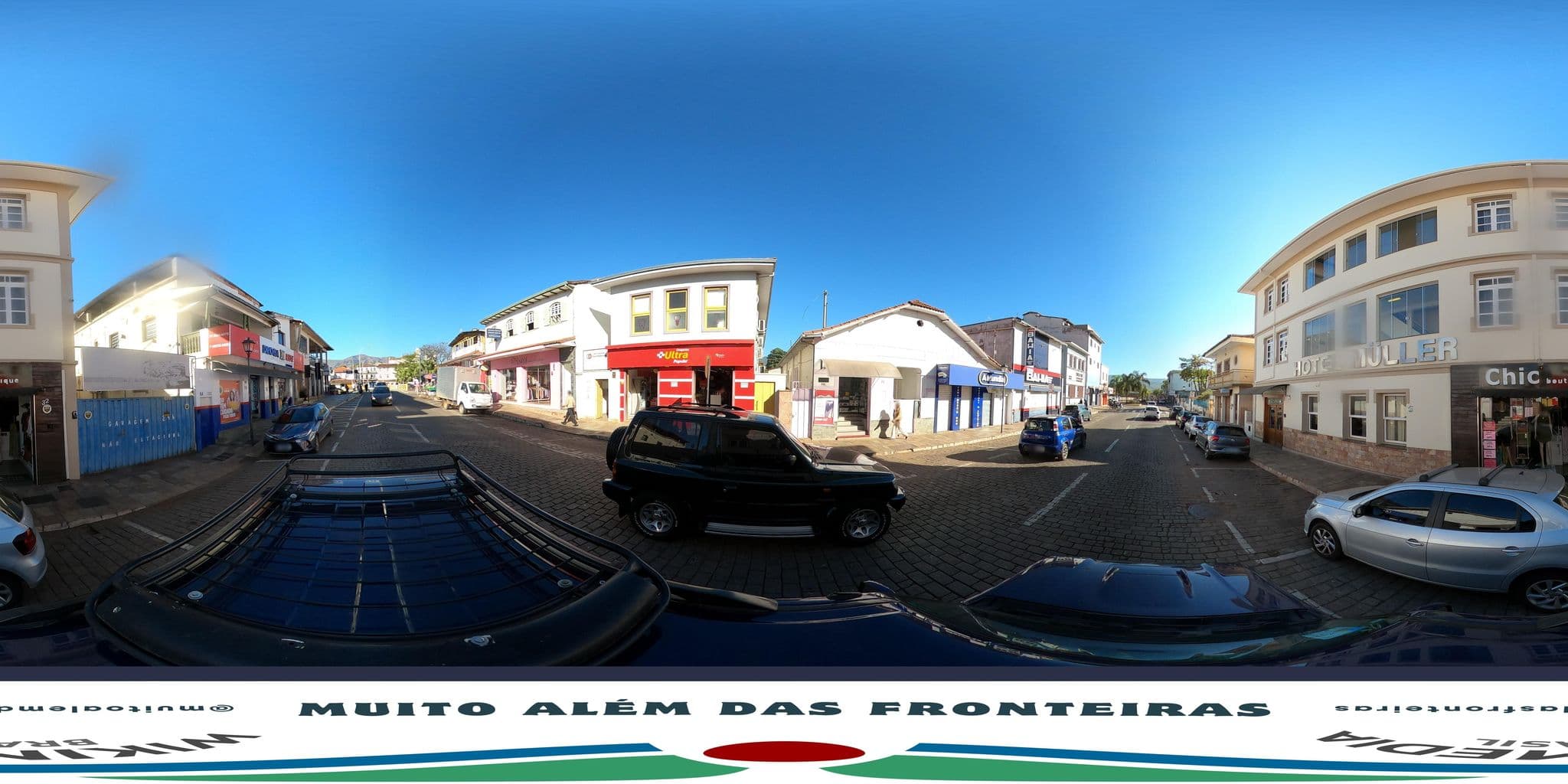Street view near Hotel Müller, Mariana — © MuitoAlemdasFronteiras (CC BY-SA · Mapillary)
