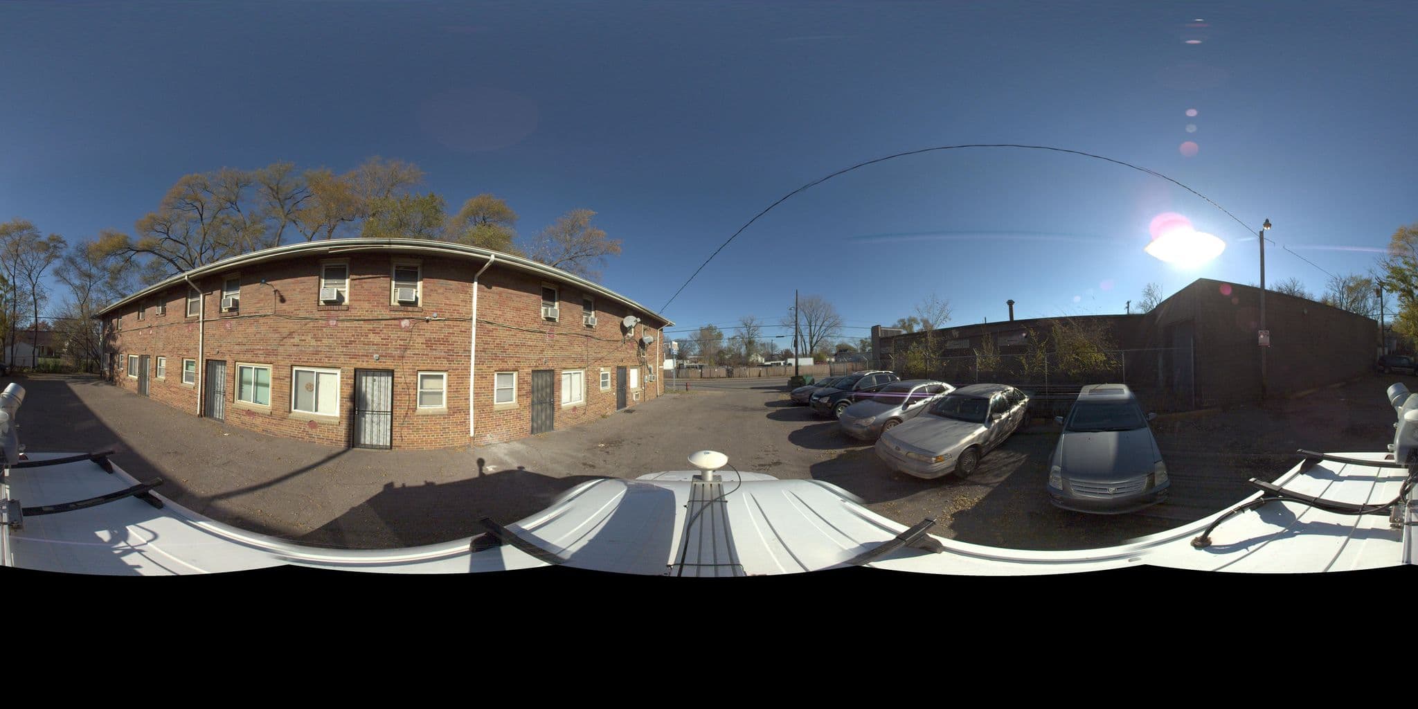 Street view near Mt. Elliott Motel, Hamtramck — © codgis (CC BY-SA · Mapillary)