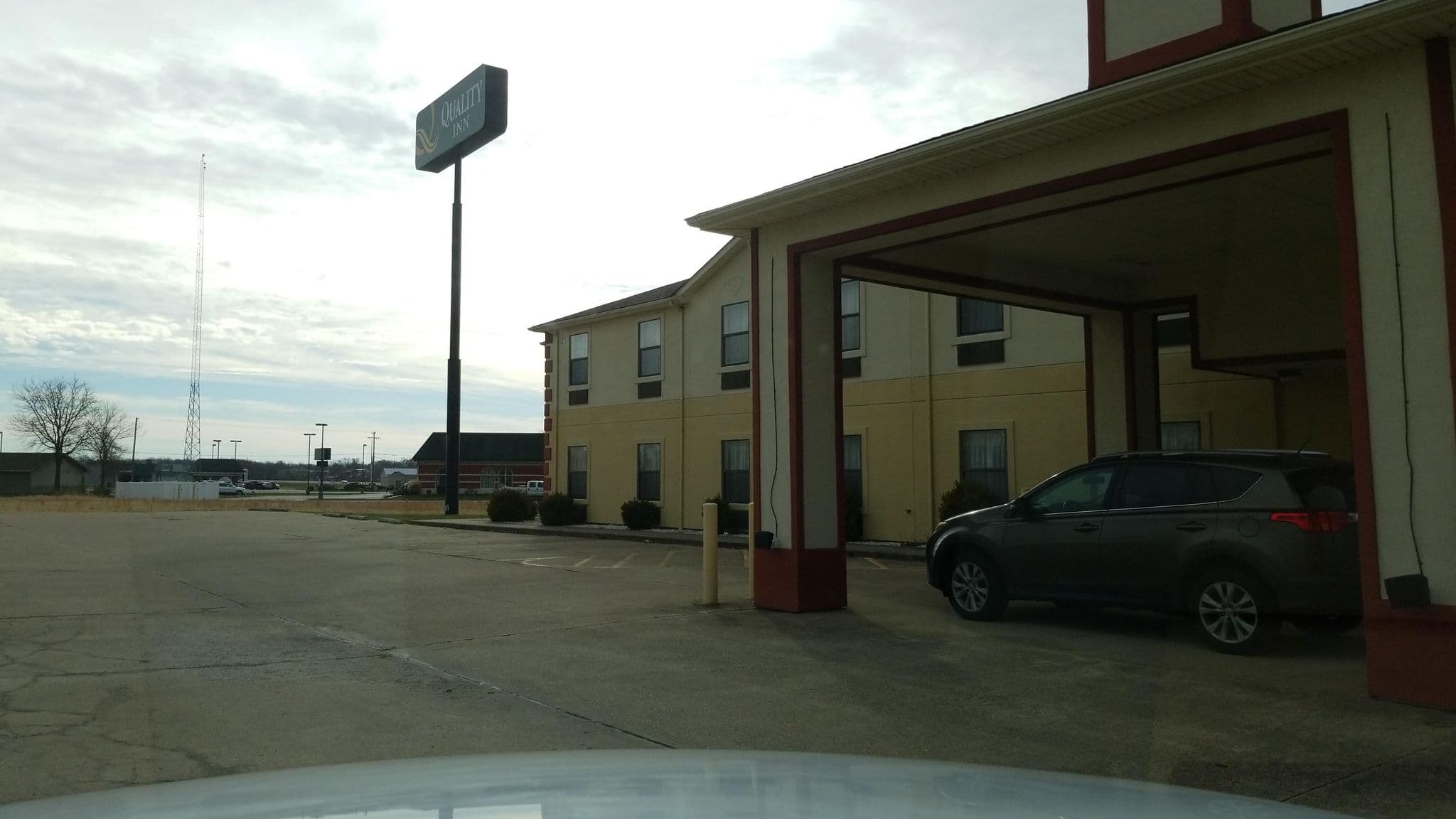 Street view near Quality Inn, Eldorado — © Dale_Hat (CC BY-SA · Mapillary)