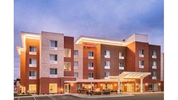TownePlace Suites Dubuque Downtown, Hotel in Dubuque