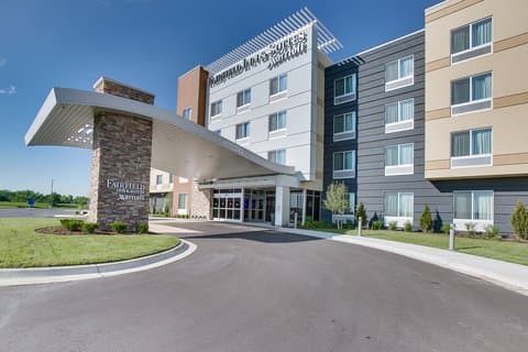 Fairfield Inn & Suites Wichita East, Hotel in McConnell AFB