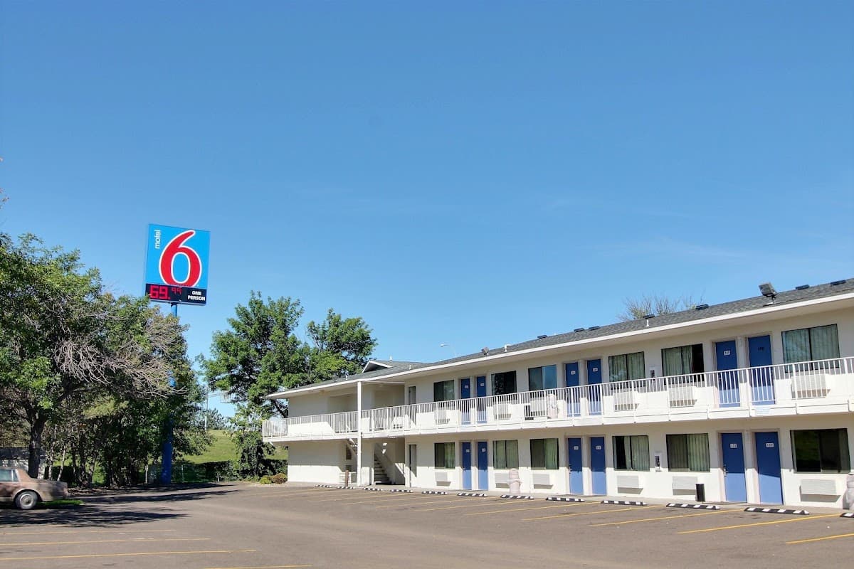 Motel 6 Bismarck, ND, Hotel in Bismarck