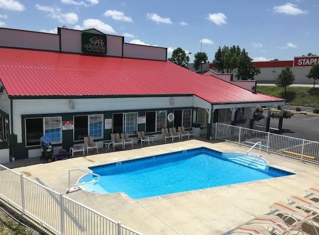 Lake House Hotel, Hotel in Lake Ozark