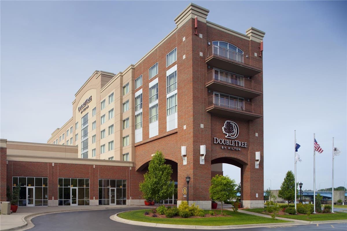 DoubleTree by Hilton Hotel Bay City - Riverfront, Hotel in Bay City