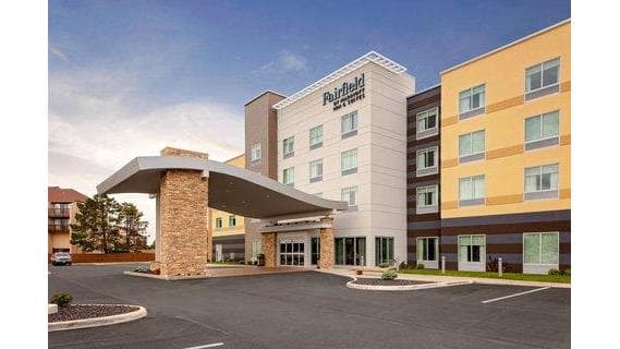 Fairfield Inn & Suites Port Clinton Waterfront, Hotel in Port Clinton
