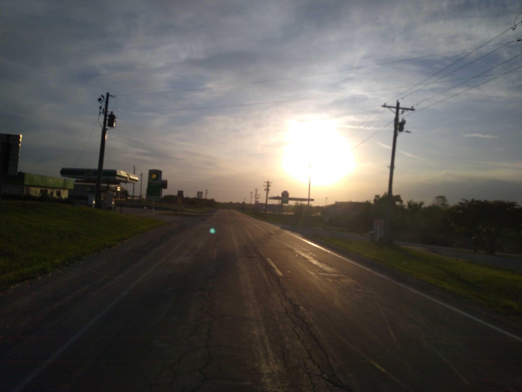 Street view near American Eagle Inn, Lawson — © USBR_51-MO (CC BY-SA · Mapillary)