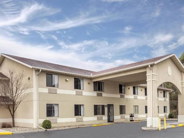 Super 8 by Wyndham Park Rapids, Hotel in Park Rapids
