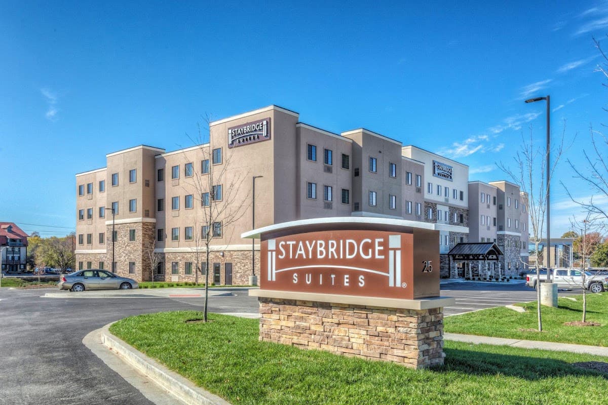 Staybridge Suites St Louis - Westport, Hotel in Maryland Heights