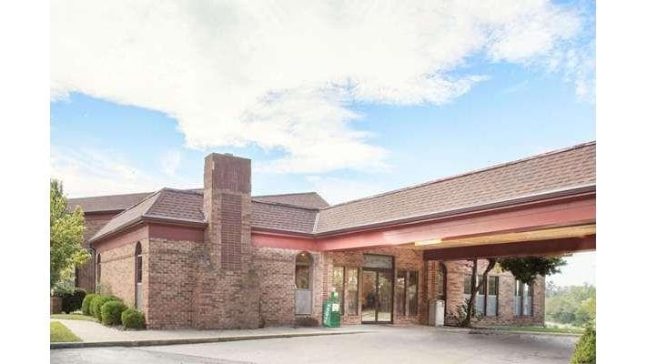 Super 8 by Wyndham Atchison, Motel in Atchison