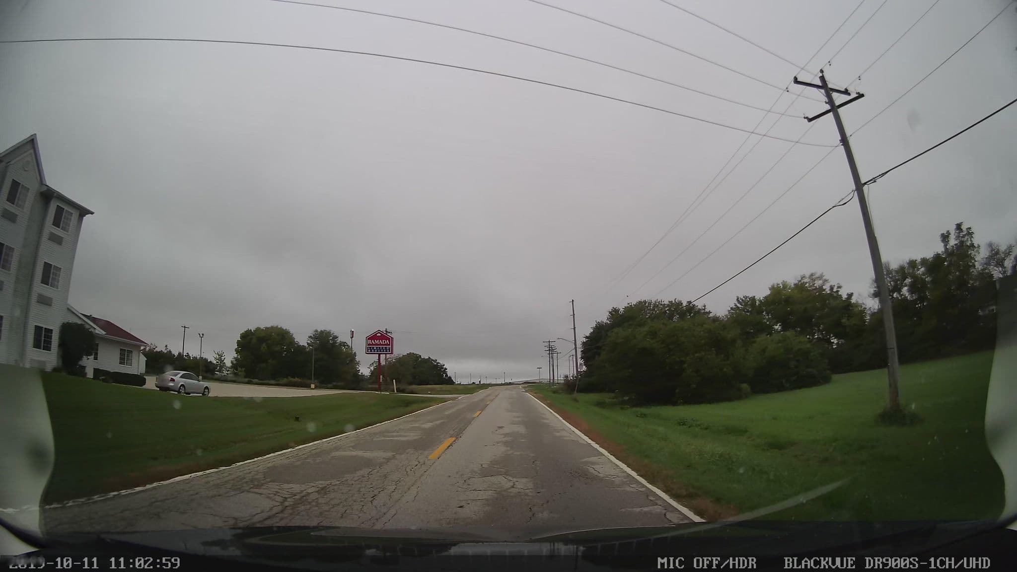 Street view near Ramada Limited Bloomington, Twin Grove — © smichae (CC BY-SA · Mapillary)