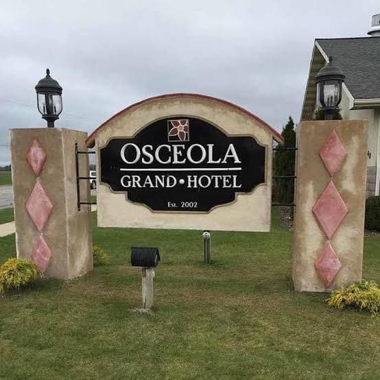 Osceola Grand Hotel, Hotel in Evart