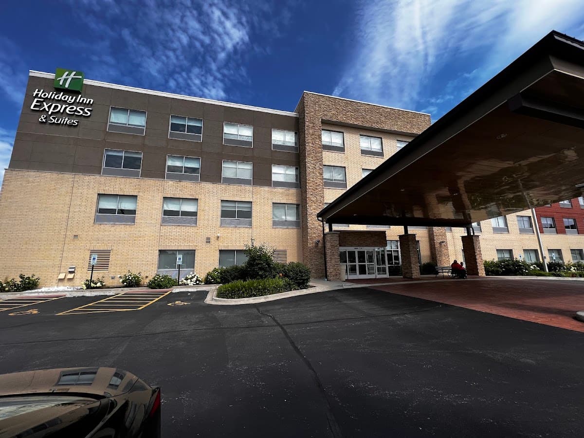 Holiday Inn Express & Suites Chicago North Shore - Niles, Hotel in Niles