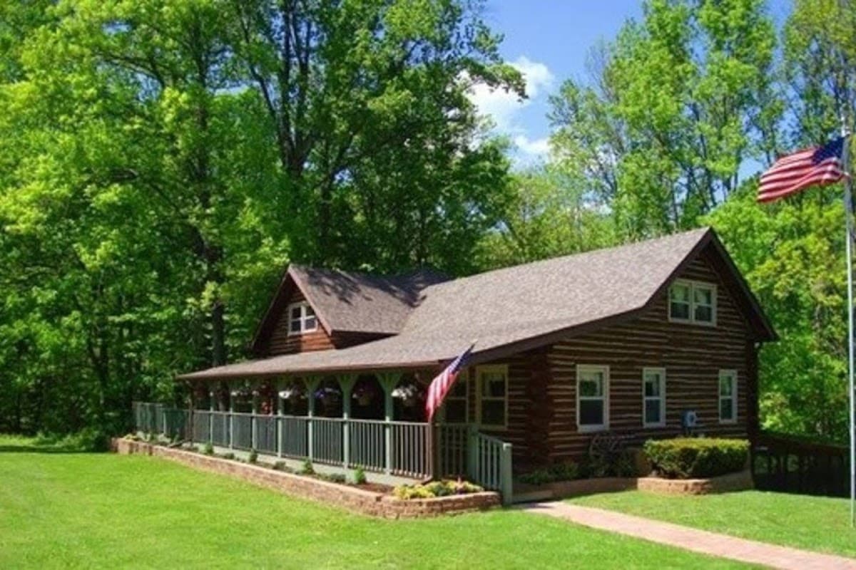 Acorn Resort, Hotel in Smithville-Sanders