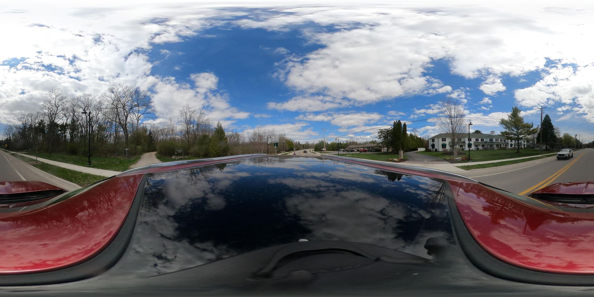 Street view near Ashbrooke Hotel, Sturgeon Bay — © tonypd (CC BY-SA · Mapillary)