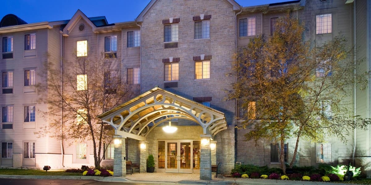 Staybridge Suites Chicago-Oakbrook Terrace, Hotel in Oakbrook Terrace